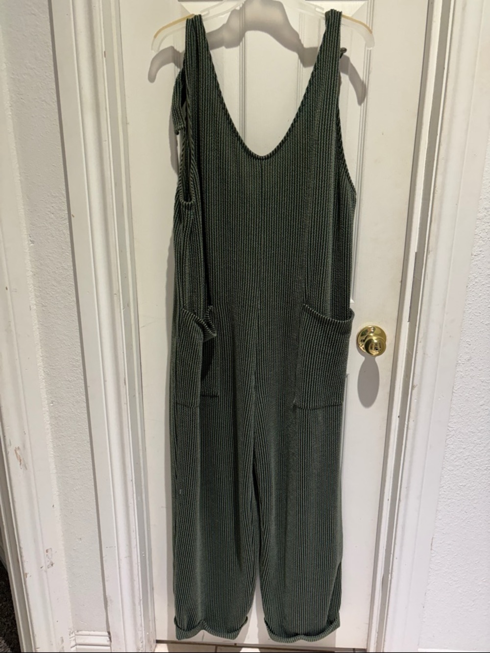 BiBi Olive Green Ribbed Sleeveless Jumper